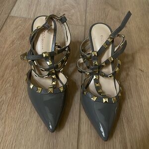 BCBGeneration Darron Pumps size 6